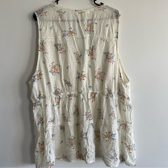 Rewind Sleeveless Lightweight Floral Lace Flowy Blouse Women’s size 3X - Picture 6 of 7